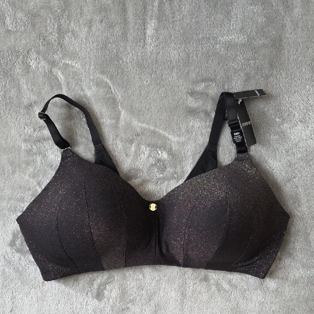 New Torrid 38D Dream Wire Free Lightly Padded Back Smoothing Black Glitter Bra
